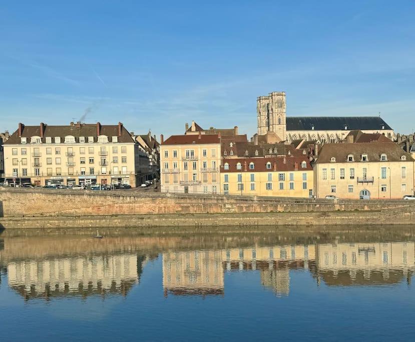 Appartement Avec Magnifique Vue Sur La Saone Et Son Balcon Chalon-sur-Saône Zewnętrze zdjęcie